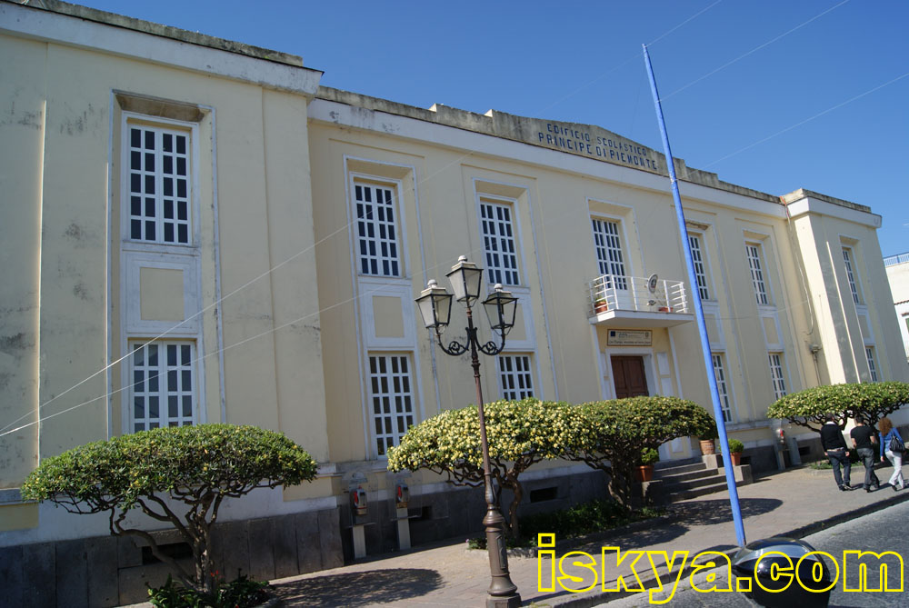 Liceo Scientifico Albert Eistein